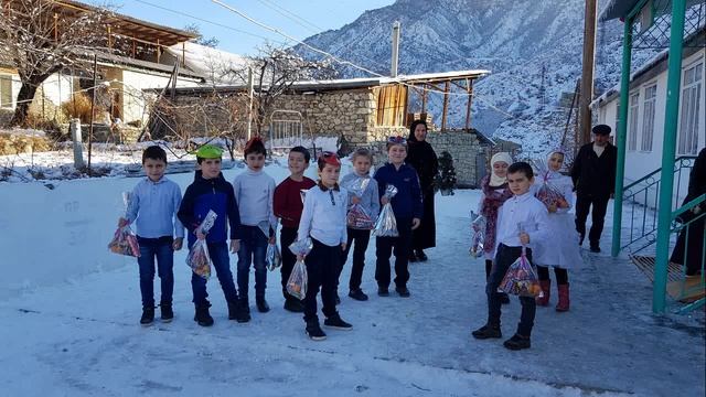 Новогодние мероприятия в школе смотреть онлайн