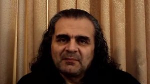 Как правильно себя вести в обществе.