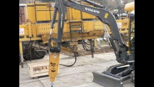 Гидромолот Delta F-4 на мини-экскаваторе VOLVO 3-6т смотреть онлайн