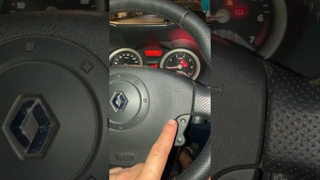 Piloto automático e limitador de velocidade do Renault Megane, aprenda como usar смотреть онлайн