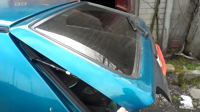 Газовый упор крышки багажника на Гольф 2 от Москвича 2141. смотреть онлайн