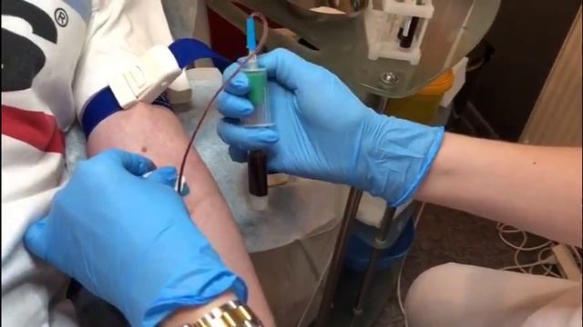 Забор крови и создание плазмы смотреть онлайн