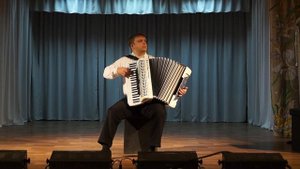 В.Ковтун. Под небом Парижа. исп. А.Рачков.