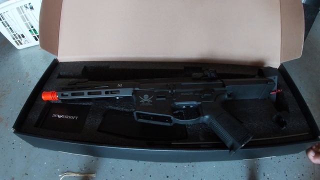 The Matrix / Double Eagle / Evike.com "Calico Jack" Airsoft M4 AEG PDW Rifle Unboxing + Shooting! смотреть онлайн