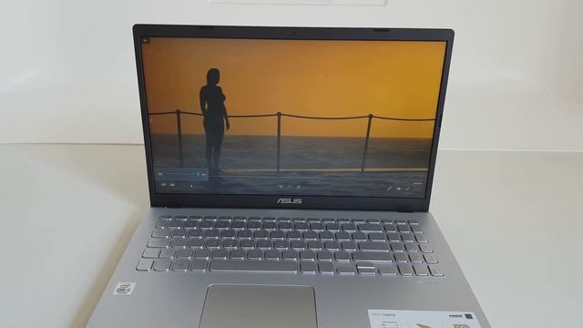 ASUS VivoBook i3 | Notebook Review - Better than Ideapad? смотреть онлайн