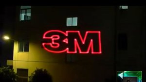 лазерные проекторы для рекламы на зданиях