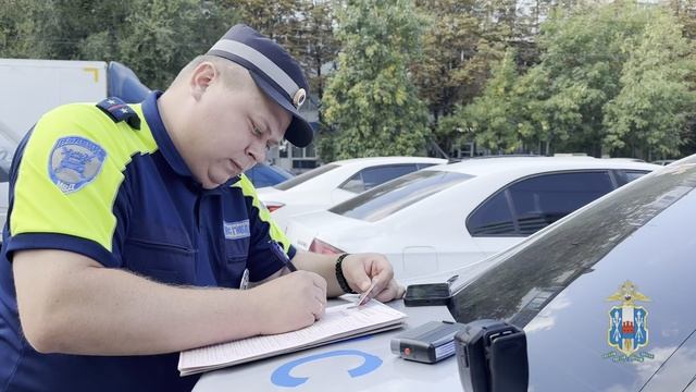 В Ростове-на-Дону сотрудники Госавтоинспекции провели профилактический рейд «Спецсигнал»