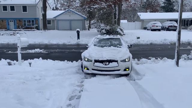 Infiniti Q50 vs. snow!!