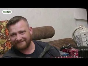Песня Лёвки их кинофильма "Бумбараш". Журавль по небу летит. Иван Киселев.Гармонь - это наше родное!