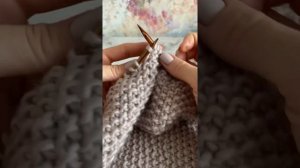 Как обернуть петлю и развернуть вязание