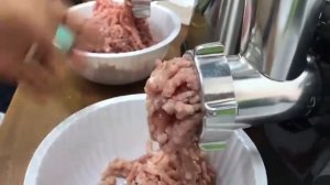 Фарш в мясорубке Moulinex Classic ME105