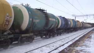 Электровоз ВЛ80С-1488 с грузовым поездом