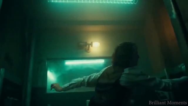 Танец джокера в ванной. Джокер (2019) смотреть онлайн