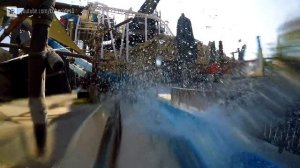 Yas Waterworld Abu Dhabi - Liwa Loop | AquaLoop Trapdoor Waterslide Onride