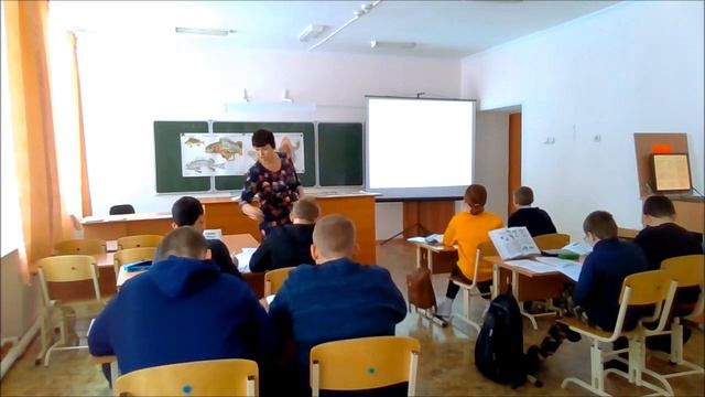 Урок биологии в 7 классе учителя МБОУ Антоновская СШ Девяткиной С В