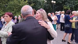 17.09.23г...ТЫ Одна ТАКАЯ"... на танцполе в Гомельском парке...