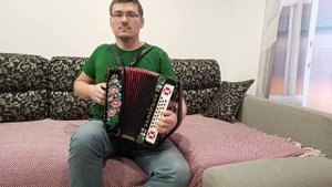 "Ой, рябина кудрявая" на гармони