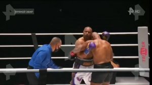 Бой Майк Тайсон и Рой Джонс