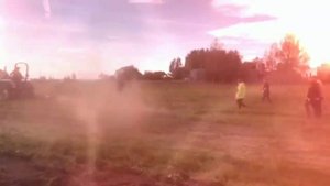 Solis (Солис) - минитрактор в поле