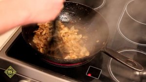 Открытые слойки с сыром и грибами Рецепт #9