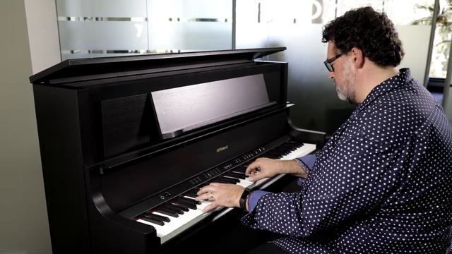 Roland LX708 Sneak Peak смотреть онлайн