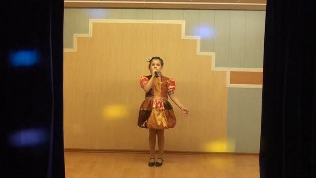 Синякина Люба - В гостях у сказки (8 лет) смотреть онлайн