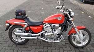 Honda VF 750 C Magna