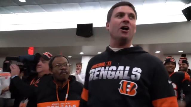 Zac Taylor is the MOST HATED NFL Head Coach смотреть онлайн