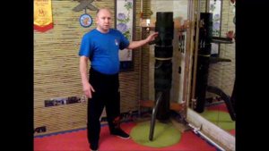 Вин Чун. Базовые моменты работы с деревянным манекеном. Часть 1