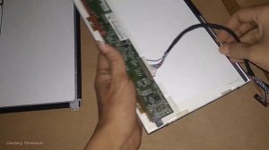 30 Pins LVDS vs eDP 30pin LCD Screen Panel Connector Signal Interface Physical Appearance Compariso