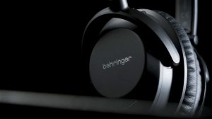 Behringer HC2000BNC Demo