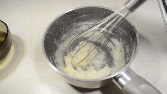 Тефтели из говядины с рисом как в детском саду (в сметанном соусе, в духовке).  Советский рецепт