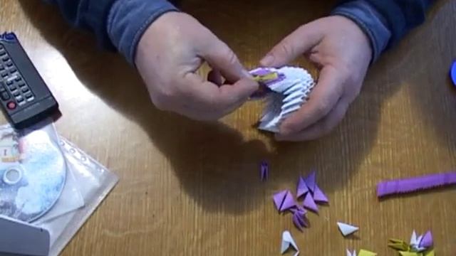 Модульное оригами. Лебедь принцесса.(3D origami) смотреть онлайн
