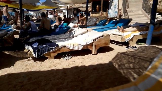 Пляж Фонар Амар Сина смотреть онлайн