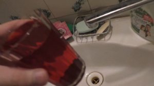 Кран всасывает воду