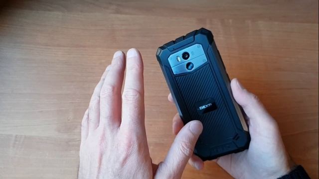 Обзор смартфона DEXP T155 - Беспроводная зарядка + NFC и IP68!!! смотреть онлайн