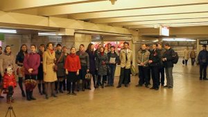 Пасхальный флешмоб в Новосибирске. Метро-версия