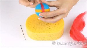 Сухое валяние из шерсти. Мастер - класс. Шар на ёлку.