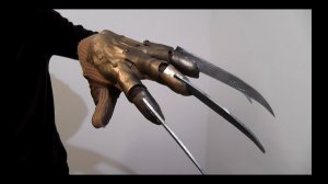 Как сделать перчатку Фредди Крюгера (часть 1)