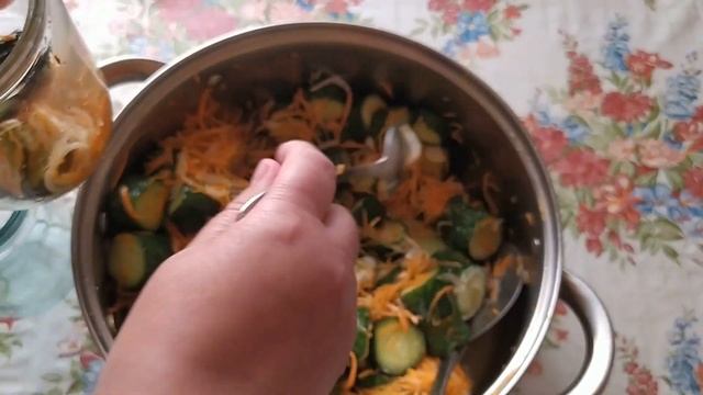 Огурцы по-корейски с луком  ВКУС КОТОРЫХ ВАС УДИВИТ Салат из огурцов по-корейски ОЧЕНЬ ЛЕГКИЙ РЕЦЕП
