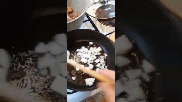 Охотничьи рецепты. Тетерев тушеный с картошкой и грибами. Простой рецепт.