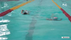 Тренировка в бассейне по проекту Детский спорт