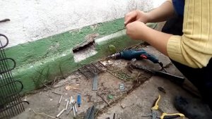 Отдушина в фундаменте, теперь не одна мышь не пролезет )))