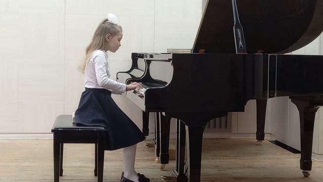 Сперонтес Менуэт. Исполняет Белоусова Вика. смотреть онлайн