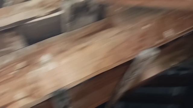 Купили дом у моря и теперь ломаем. Все выносим из дома. Подготовка к ремонту. смотреть онлайн