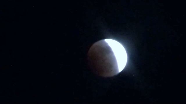 The total lunar eclipse Vladivostok S Moon 31 01 2018 смотреть онлайн