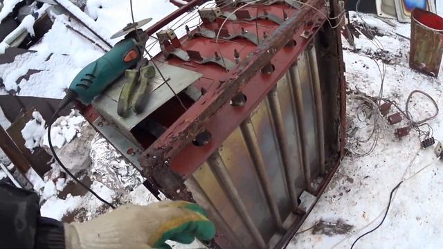 Промышленная духовка в металлолом. Сколько заработал?! Серебро, медь, куча нержавейки, латунь. смотреть онлайн