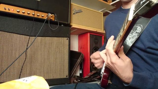 Queen - Now I'm back, with Schaffer Replica pedal смотреть онлайн