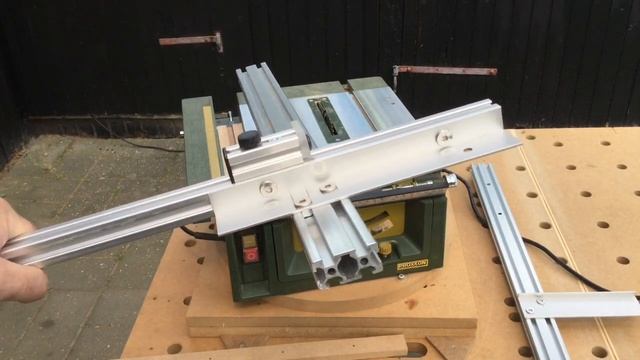 Proxxon FET Side Cutting Sled Update смотреть онлайн