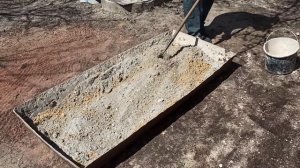 Площадка для мангала, укладываю плитку.